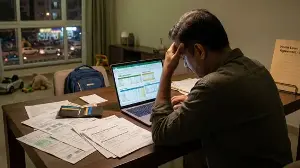 Bengaluru techie earning ₹3.5 lakh monthly says he struggles to save ₹50,000: ‘Living in constant anxiety’
