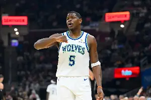 Chip Scoggins: Without Anthony Edwards, Chris Finch faces his toughest test with Wolves