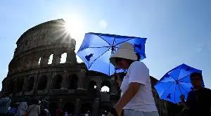 Italian students enter school year in record heat