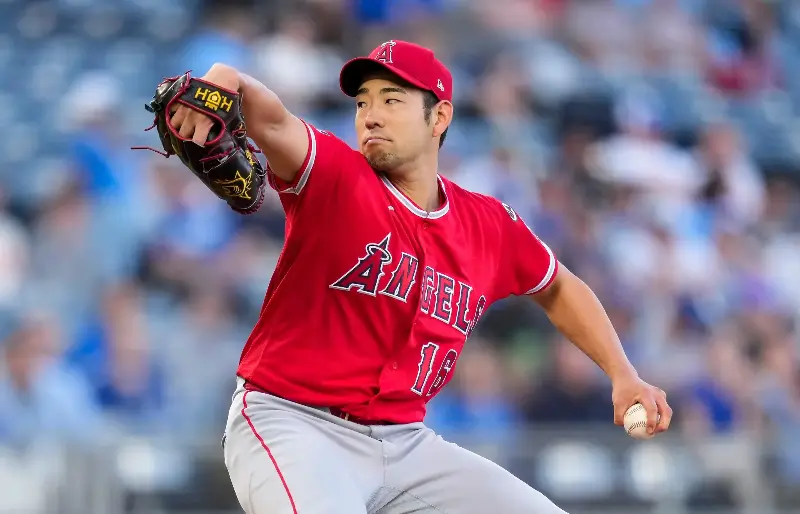 Yusei Kikuchi #16 of the Los Angeles Angels pitches during the first inning against the Kansas City Royals at Kauffman Stadium on April 24, 2026 in Kansas City, Missouri. (Photo by Jay Biggerstaff/Getty Images)