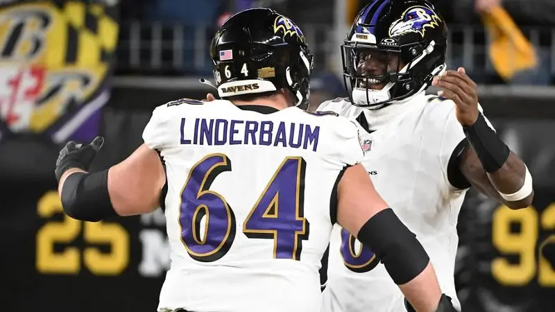 Former Baltimore Ravens center Tyler Linderbaum