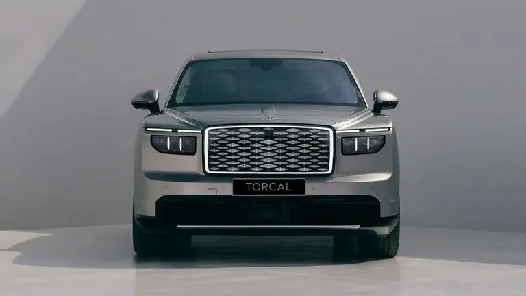 Bentley launches its first electric SUV, with 76 crystals adorning the front of the vehicle - Image 1.