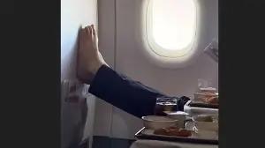 Vir Das questions flight etiquette after passenger places bare feet near window during meal service