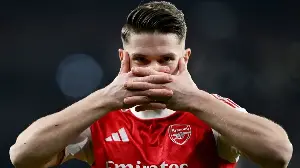 'I really like him' - Wayne Rooney insists Viktor Gyokeres is a 'main reason' for Arsenal being on the cusp of Premier League & Champions League double
