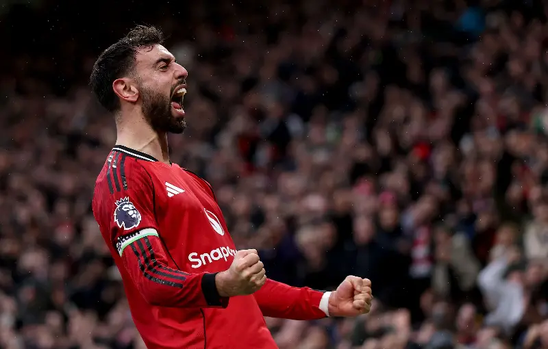 Top-four battle heating up as Red Devils target Champions League