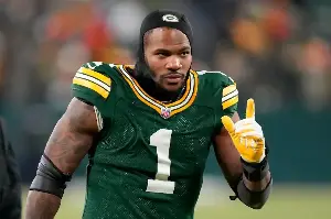 Packers’ Micah Parsons Gives Stunning Pick for Best Player in NFL