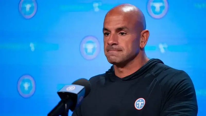 Tennessee Titans coach Robert Saleh
