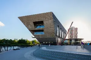 South London council sues architects for £5m over 'leaking' Canada Water library