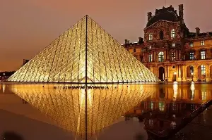 France unveils architects to transform Louvre