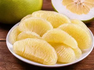 Fresh grapefruit: low in sugar, good for blood sugar control, but needs to be consumed properly.