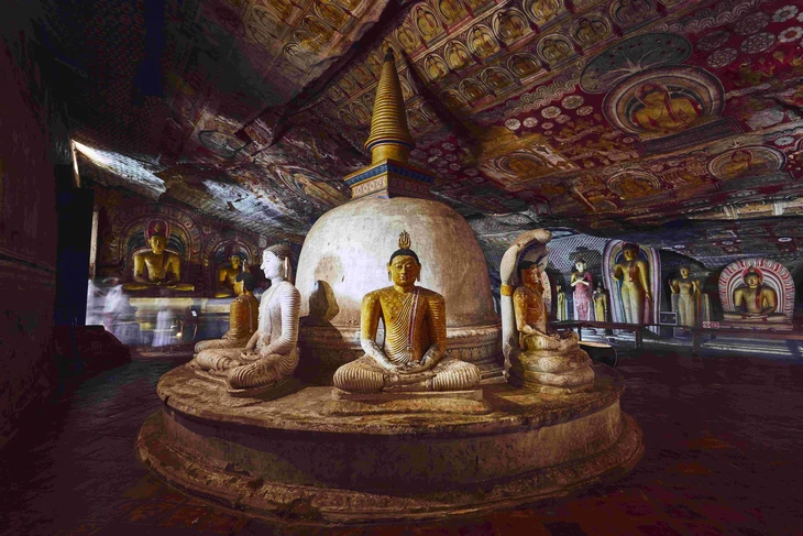 I have a date in Sri Lanka in August! - Photo 3.