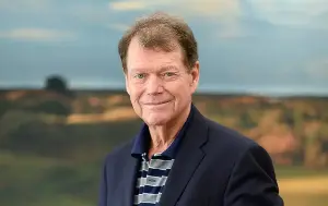 Tom Watson interview: I would ban mobile phones at every golf major