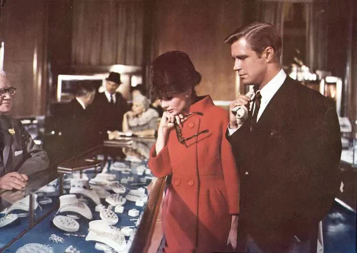 Audrey Hepburn - Ảnh 10.