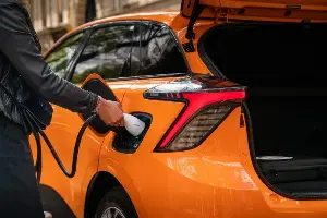 MG to start mass production of SolidCore semi-solid state batteries