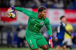 JAPANESE GOALKEEPER SET for Premier League