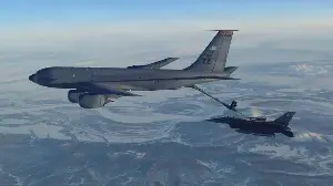 US KC-135 aerial refuelling aircraft sends 7700 distress signal mid-flight over Gulf waters near Iran