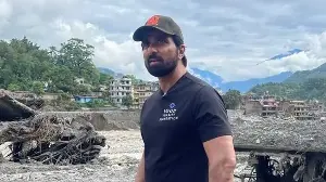 Bollywood stars invest in real estate