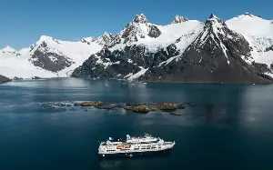 MS Fram: ‘Anyone expecting lavish production shows is on the wrong ship’