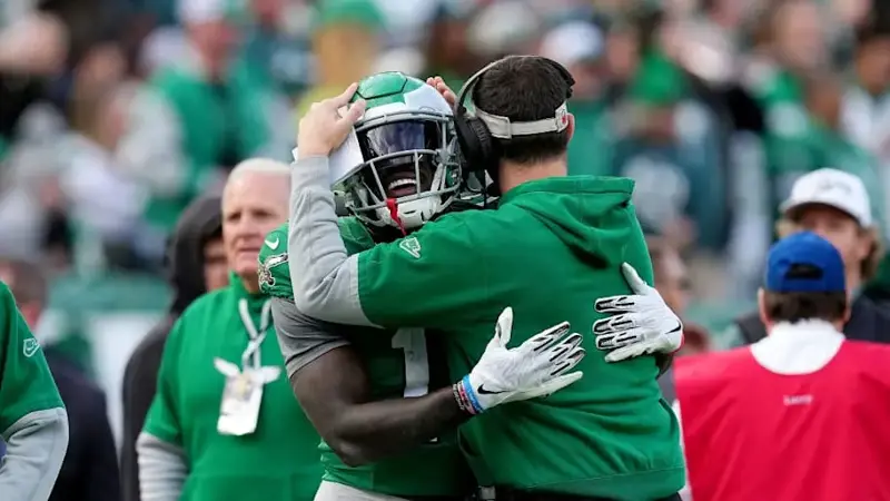 A.J. Brown, Nick Sirianni