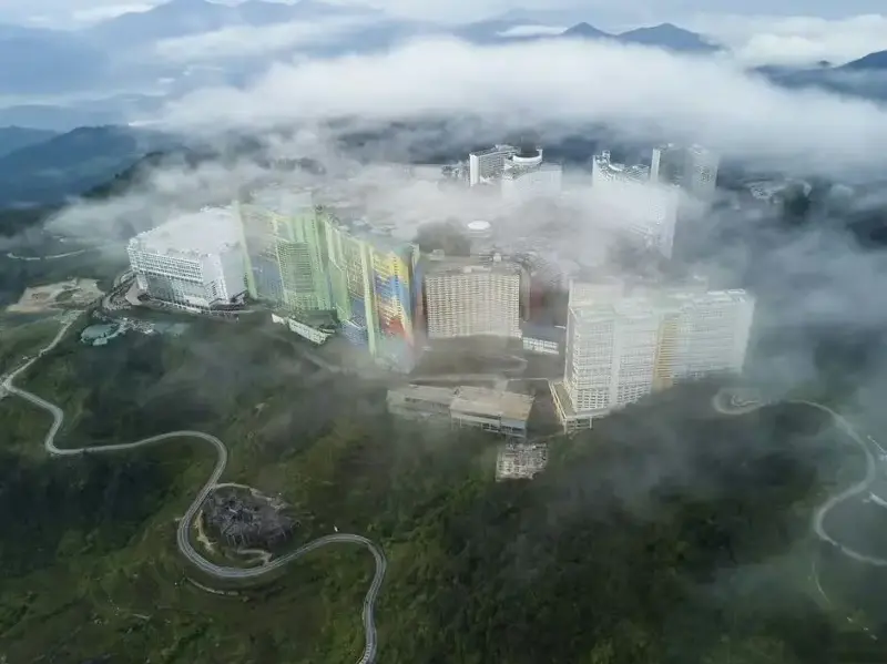 Khách sạn lớn nhất thế giới với 7.000 phòng ở một nước ngay gần Việt Nam- Ảnh 3.