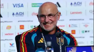 The coach of coaches, in his older wards de la Fuente trust