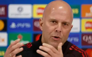 Arne Slot: Carragher is wrong, Liverpool are not a team of individuals