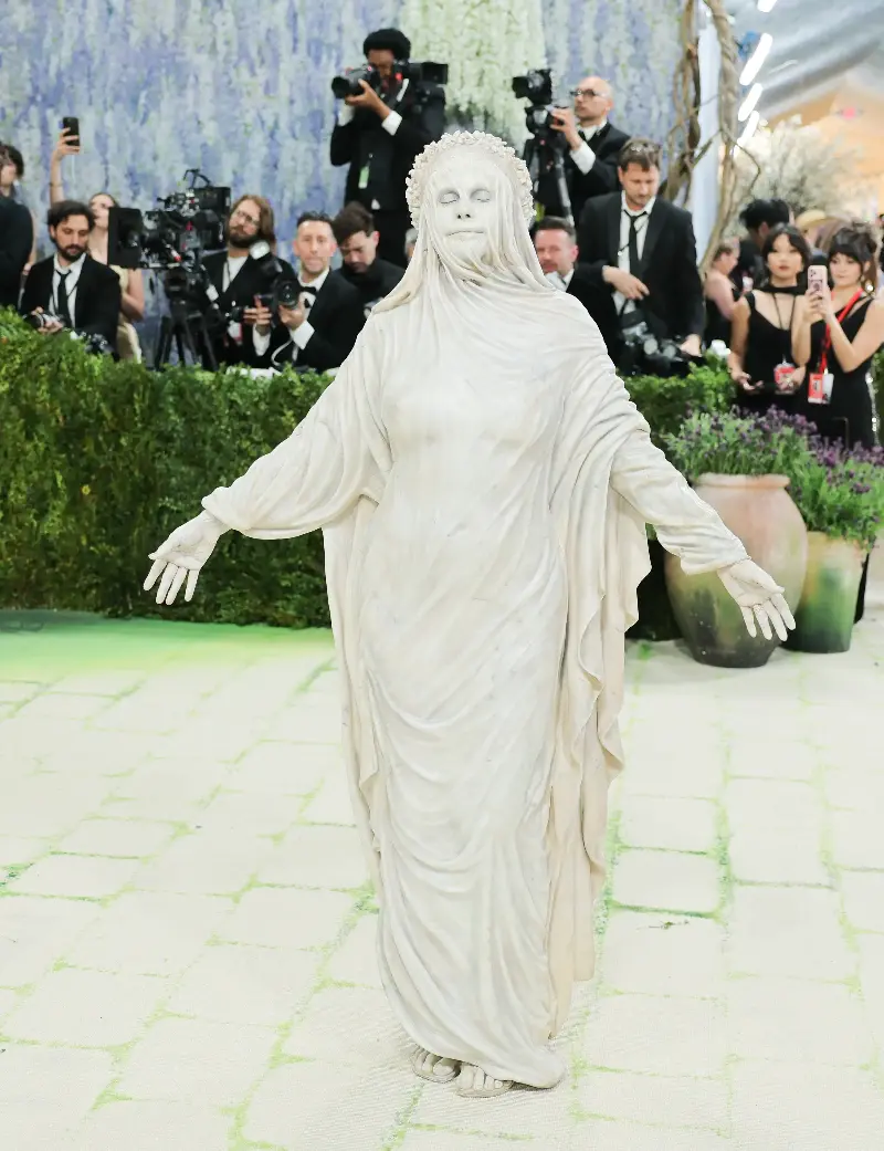 Heidi Klum poses during the Met Gala.