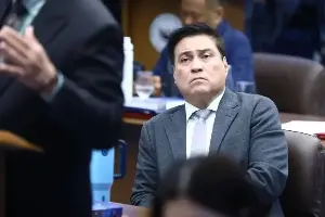 Ejercito, Zubiri join Senate minority bloc
