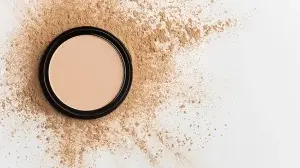 Oily skin? Try these 7 loose powders are sure to keep your makeup matte all day