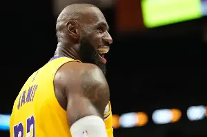 LeBron James breaks record for most NBA games played