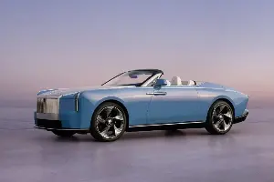 Rolls-Royce Project Nightingale is a luxurious coachbuilt EV