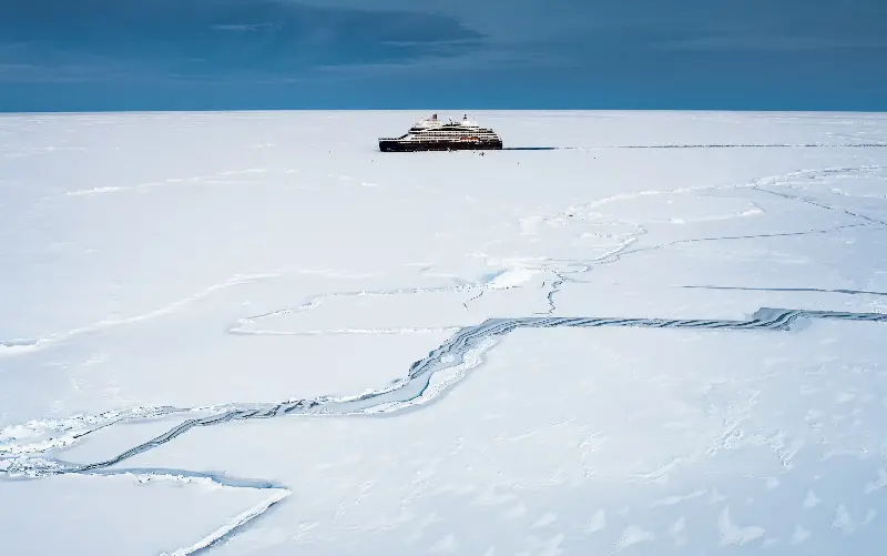 Ponant’s cruise to the Geographic North Pole takes in the Arctic summer’s endless daylight