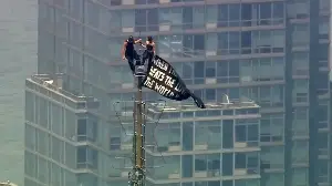 Couple who climbed Empire State Building for proposal stunt were subjects of Netflix documentary