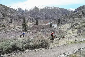 5 ways to enjoy Lake Tahoe in autumn: Peep fall leaves, climb a ski mountain, more