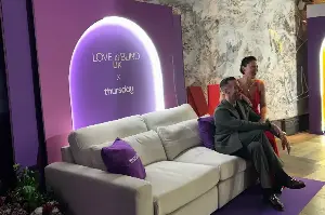 'Love is Blind' fans sick of dating apps try new way—for some, it works