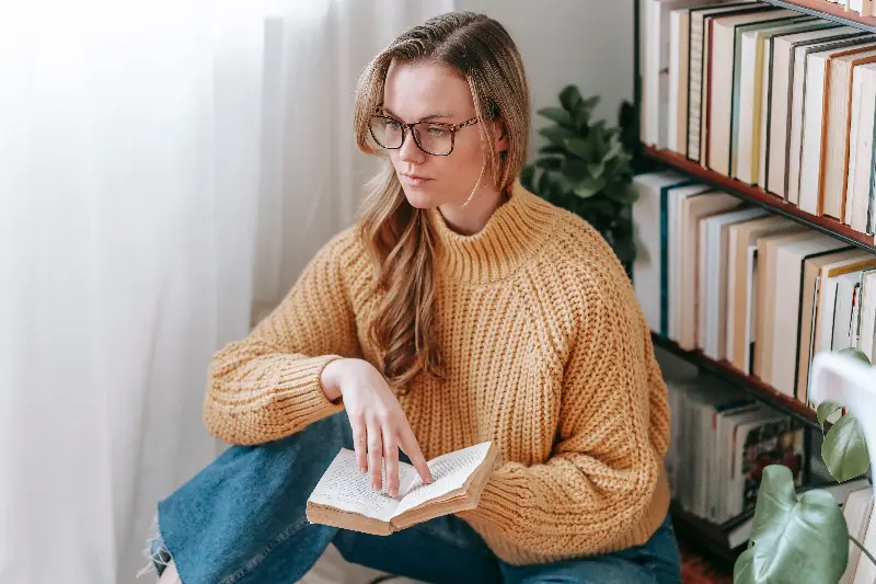 People with aphasia can have difficulty understanding written text. 