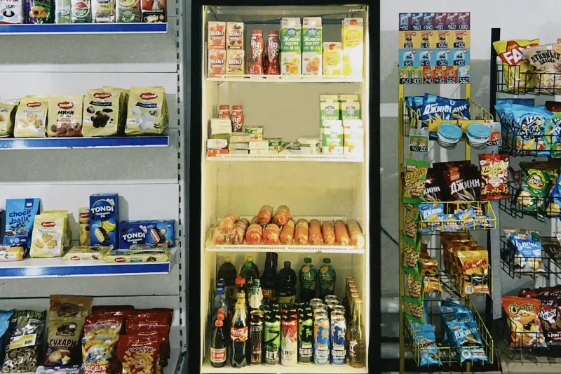Technologies like Individually Quick Freezing (IQF) preserve food within hours of production.