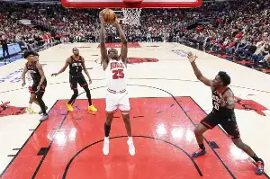 NBA: Seven Bulls reach double figures in victory over Rockets