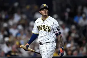 Jackson Merrill’s homer lifts Padres past Brewers in series opener