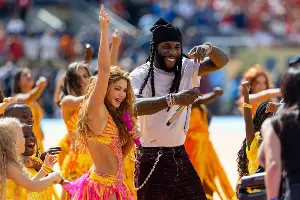 Shakira and Ariana Grande dominate the summer music charts.