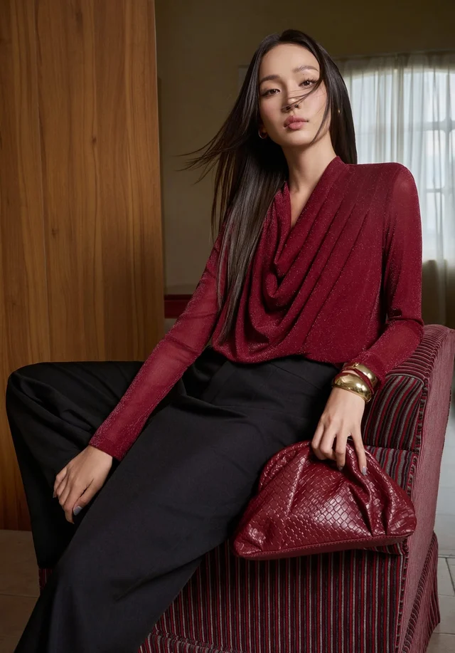 Burgundy red - the new star of the fall/winter wardrobe - Photo 2.