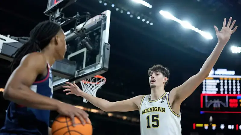 Aday Mara - Michigan Wolverines