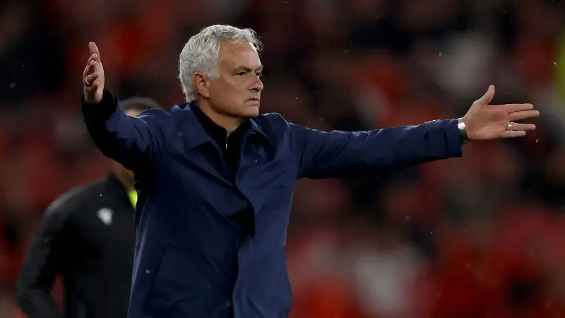 Ancelotti supports Mourinho return