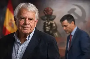 “O dimite o convoca elecciones”: Felipe González explota contra Sánchez