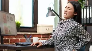 Sitting for long hours? Fitness coach Dan Go shares simple 5-minute ‘exercise snack’ to stay active throughout the day