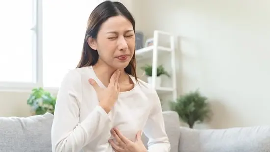 Acid reflux feels like a sour taste in the mouth with burning in the throat. 