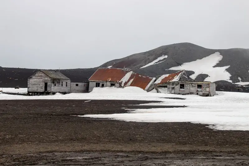 Concordia station Antarctica winter