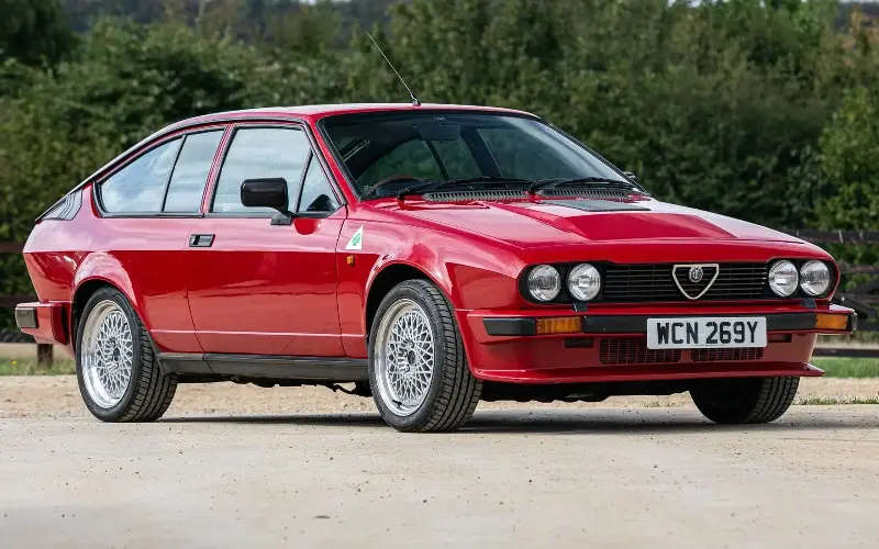 The 1983 Alfa Romeo GTV6 Clarkson drove in a 2019 Grand Tour episode - Alan Kenny