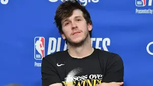 3 NBA players who must pick up their player options and 2 who absolutely shouldn't