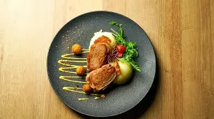Want home-cooked meals to look like fine dining? Chef shares 5 plating secrets to elevate every dish